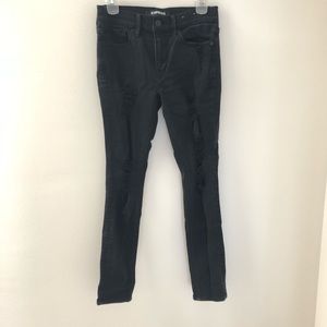 Black distressed skinny jeans